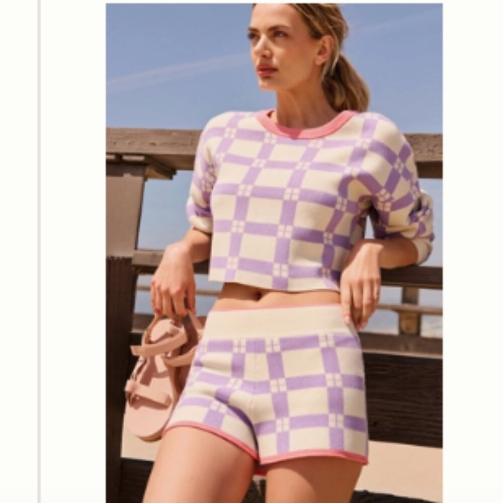 Daily Practice by Anthropologie Sweater Shorts (XL)